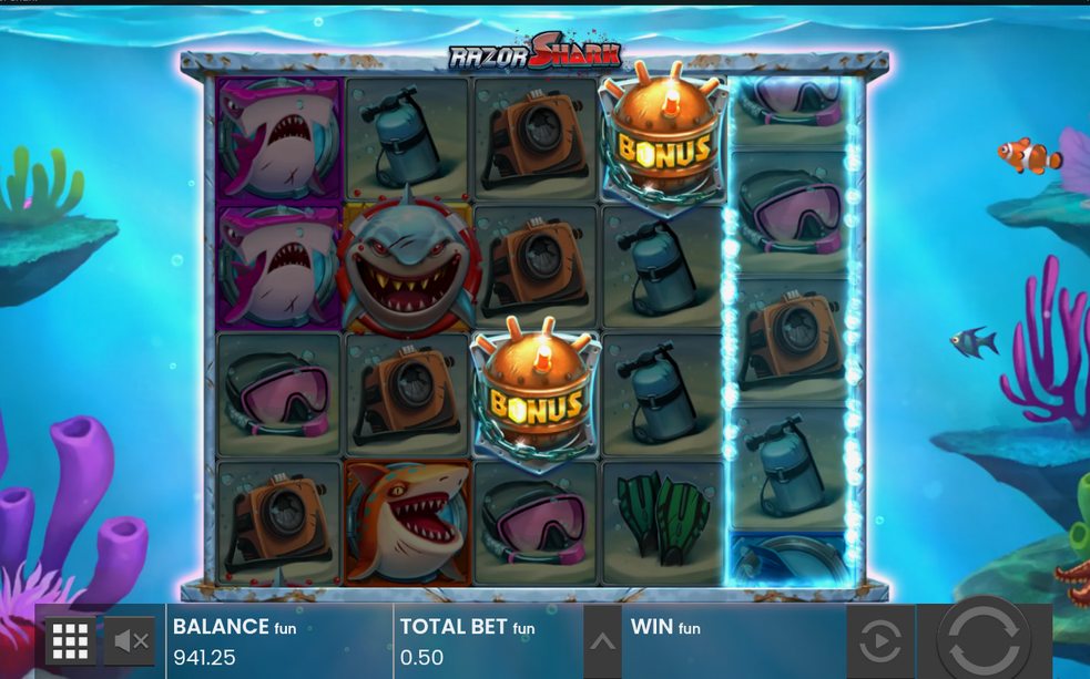 Shark Bonus: stängda Mystery Stacks på rulle 2 och 4